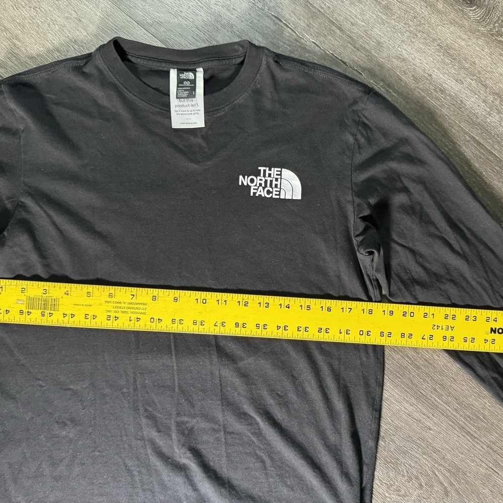 The North Face T Shirt Mens Small Black Long Sleeve Outdoors